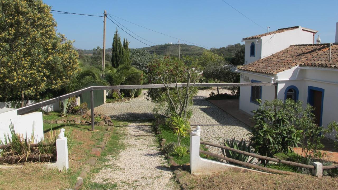 Casa Da Tranquilidade With Private Pool In Tranquil Setting *
