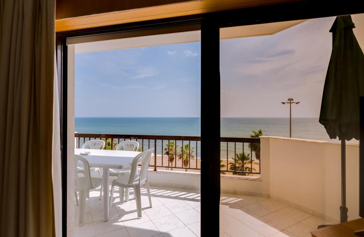 Atlantico View - Front - *