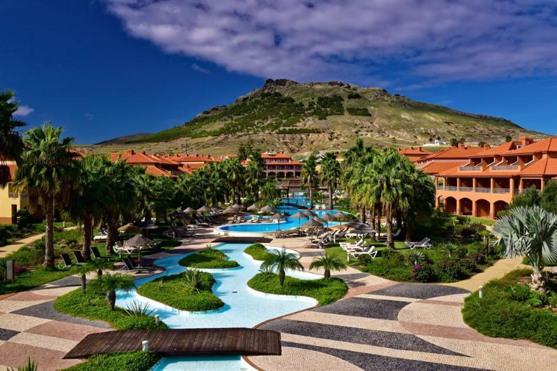& Hotel