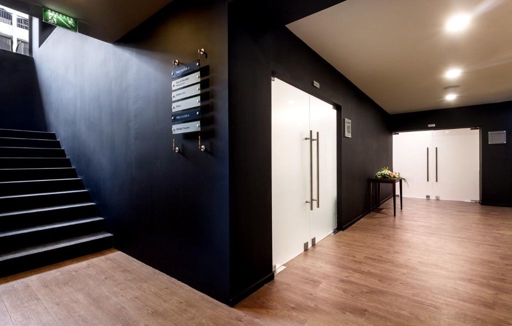 Neat Avenida Hotel 3*