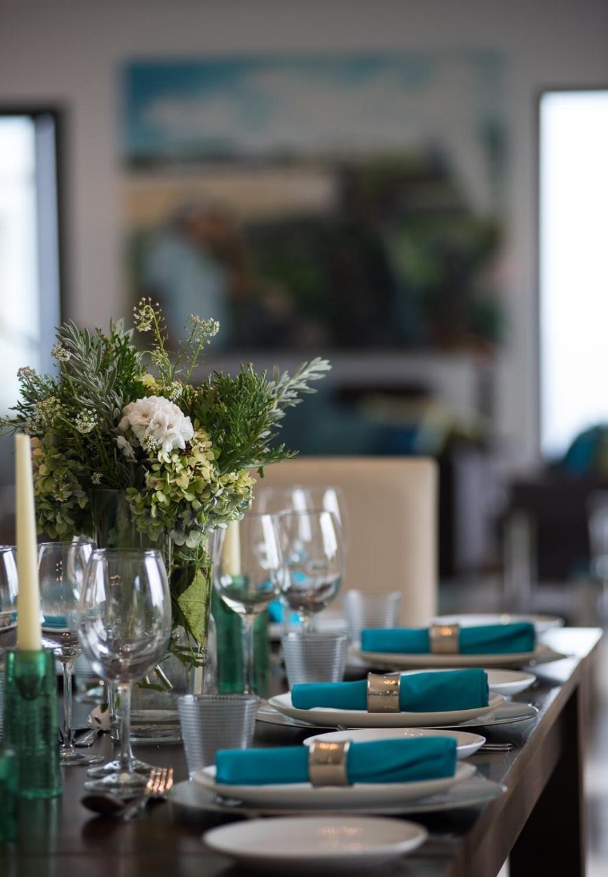 Luxury Ocean Front Villla *