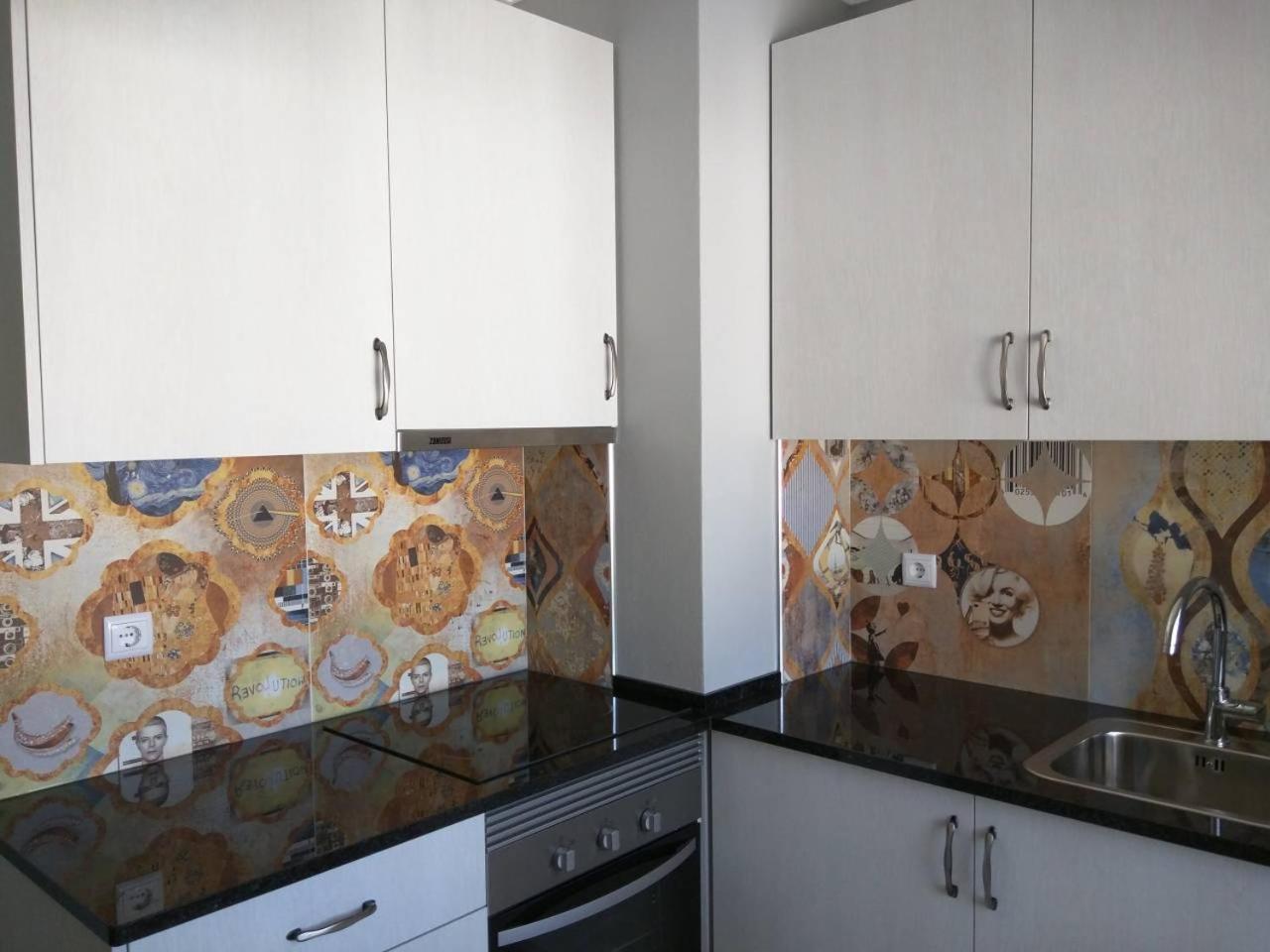 Ideal Location - Near Quarteira