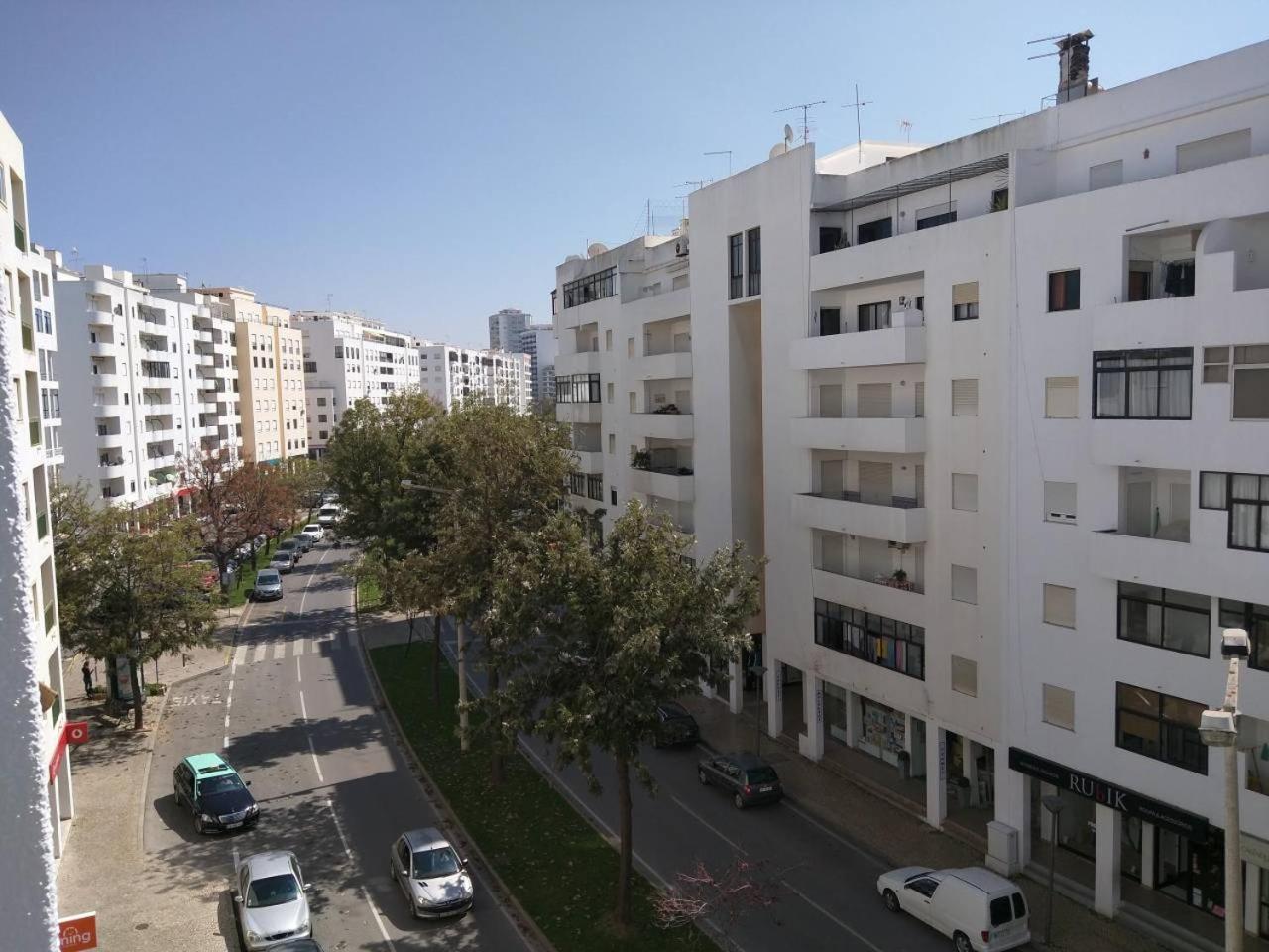 Ideal Location - Near Apartment