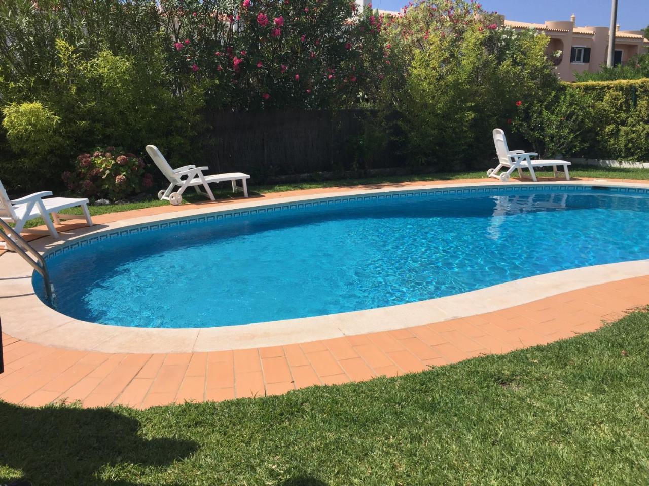 Prestige For - - Avenida Do Parque Vilamoura