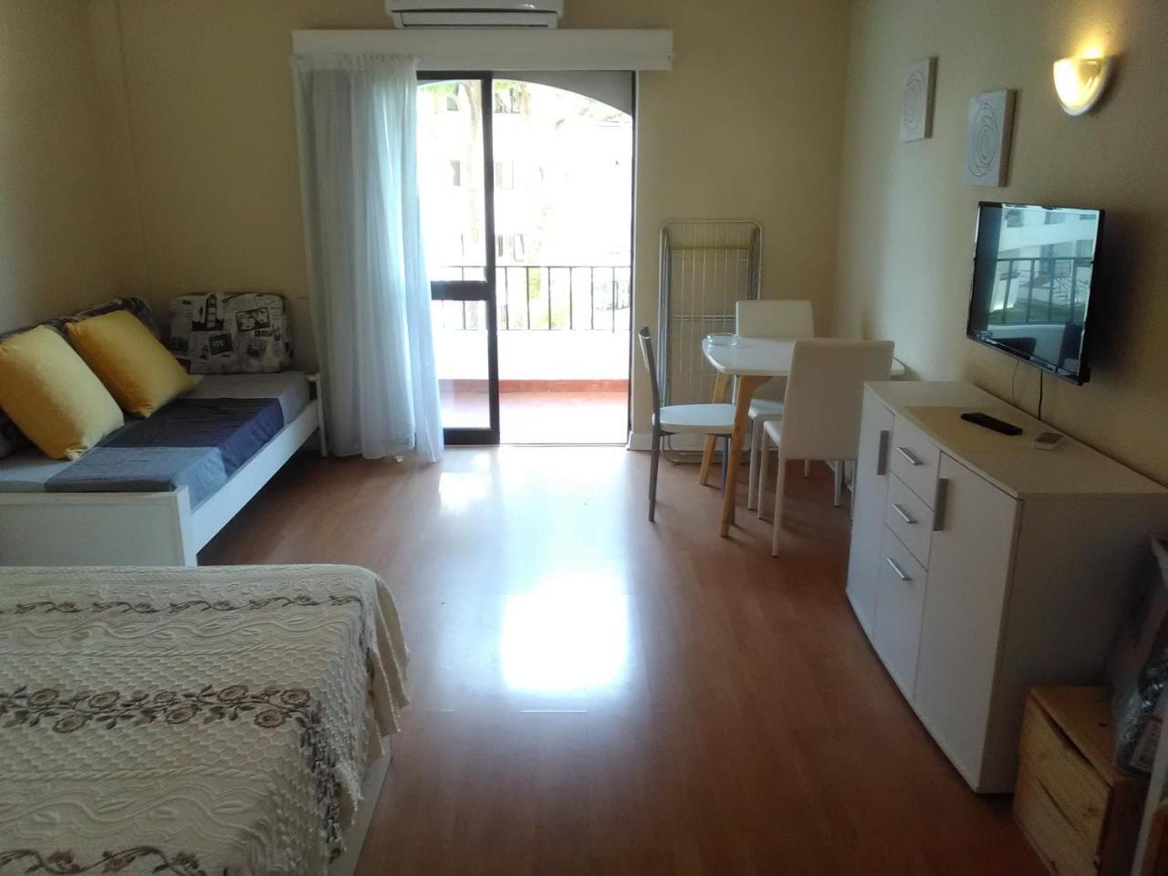 Leziria Holiday park 3*