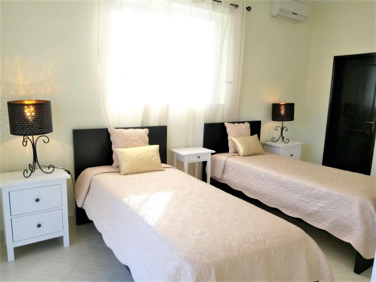 Villa V4 Miera *