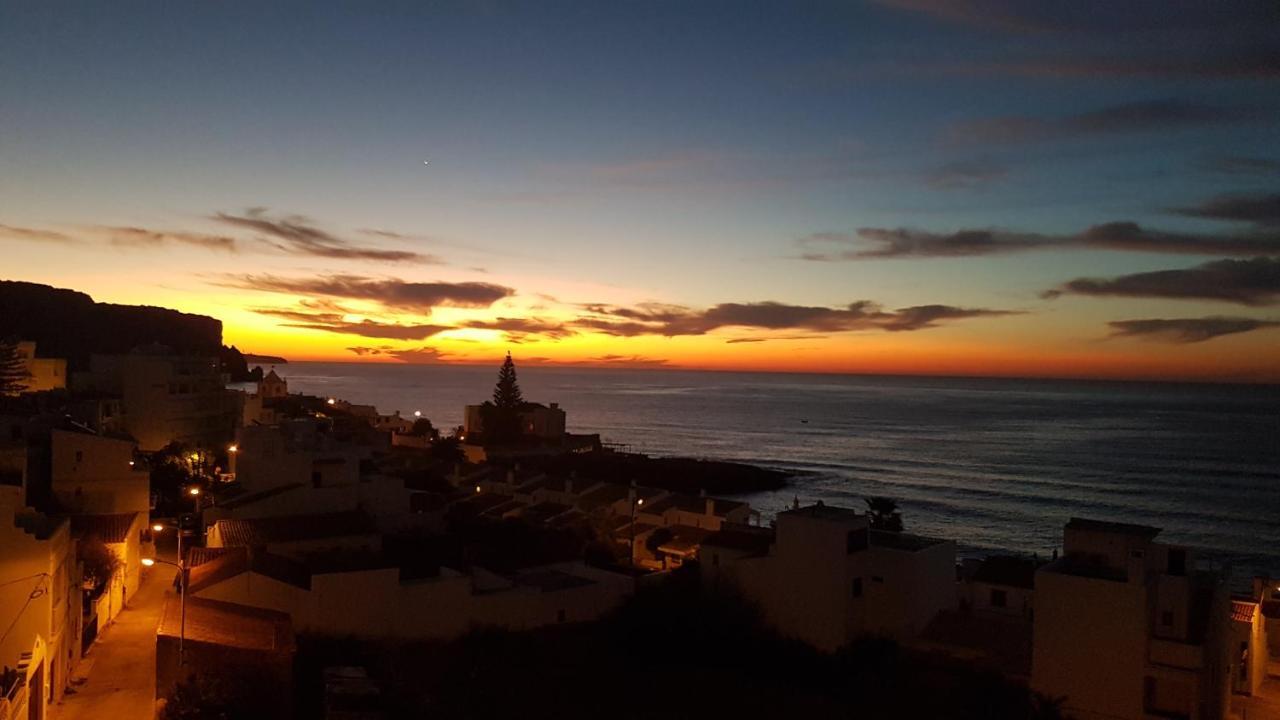 Ocean Front Apartment Praia Da Luz