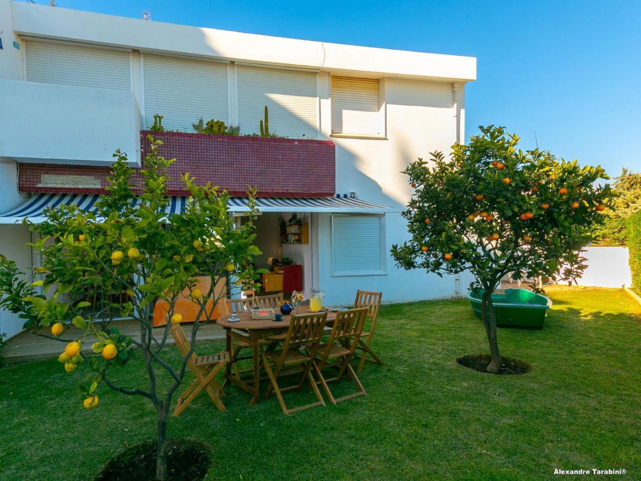 C12 - Sunshine In Holiday home *