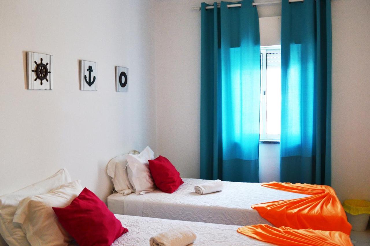 Hostel Ria Alvor *