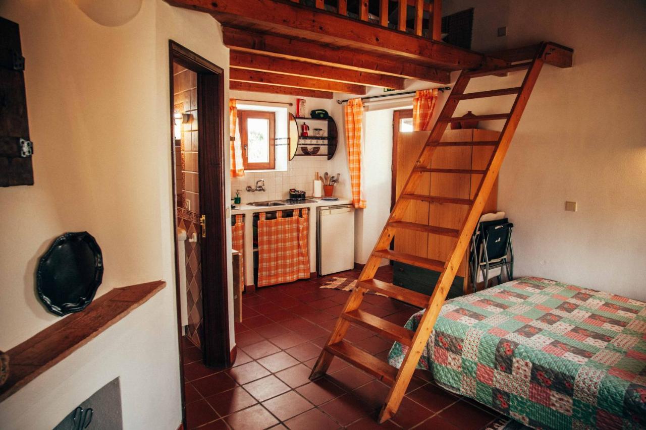 Bed & Breakfast Moinhos Do Paneiro 3*