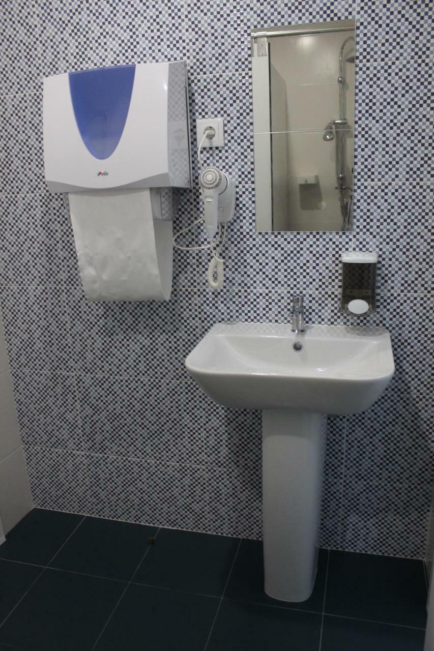 Uau Hostel *