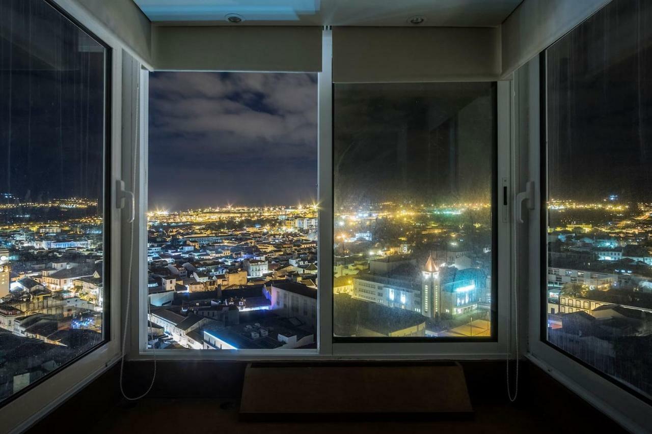 Azores 19th Floor *