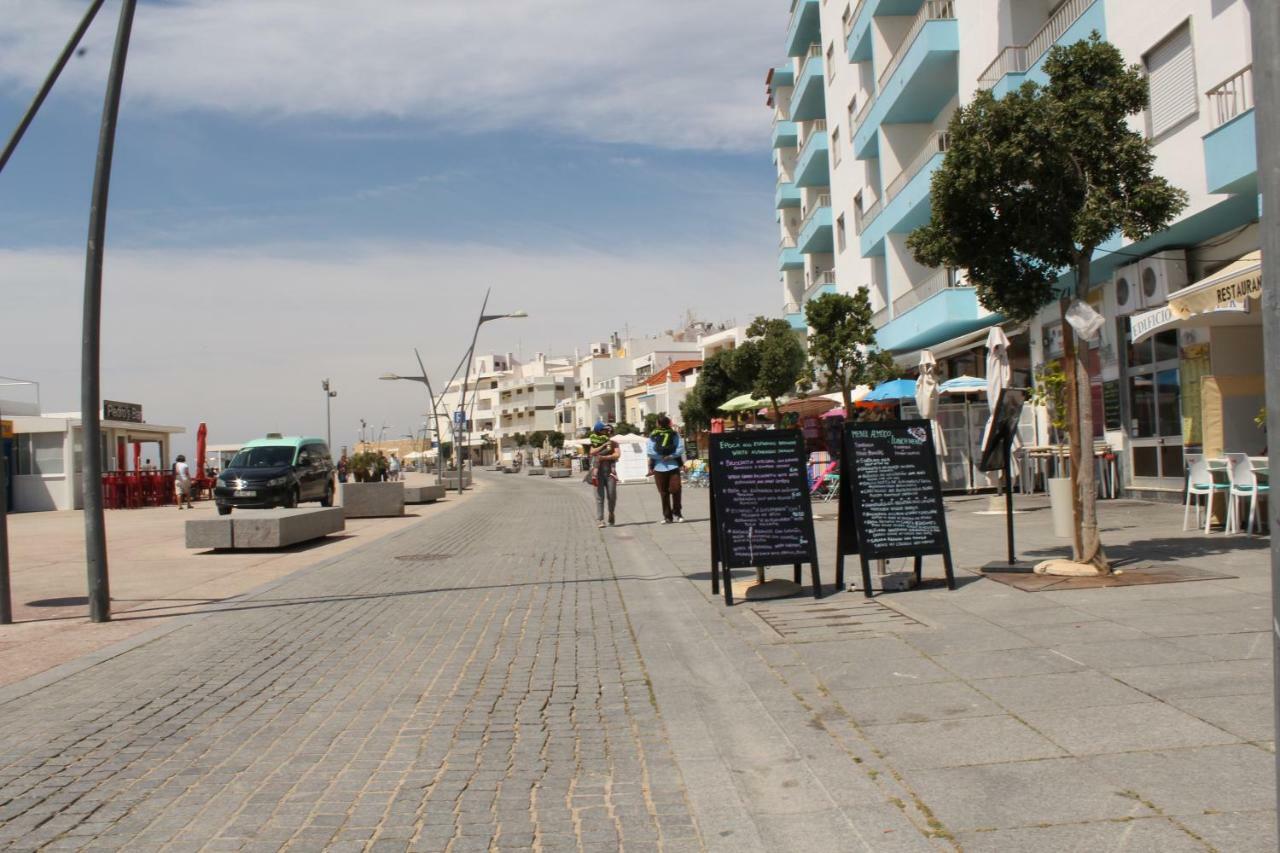 1e Dos Pescadores - Casas & Papeis Apartment Armacao de Pera