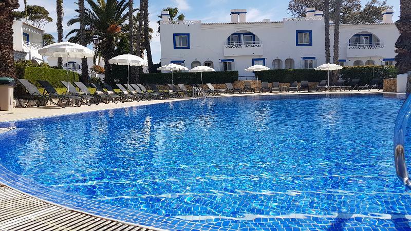 Pestana Palm Gardens 4*