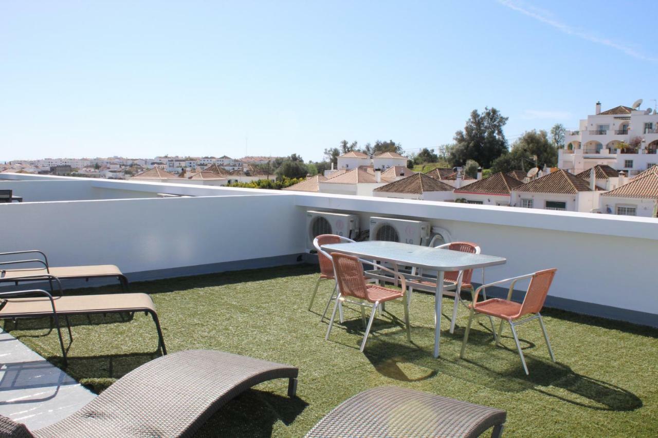 Penthouse In Private Complex By Homekeys Apartment *