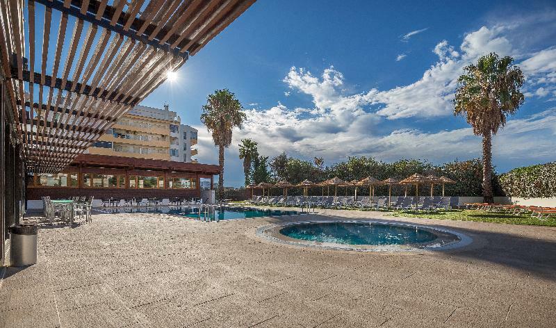 Interpass Vau Aparthotel 4*