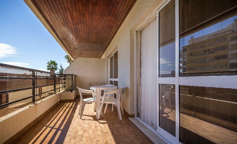 Aparthotel Interpass Vau