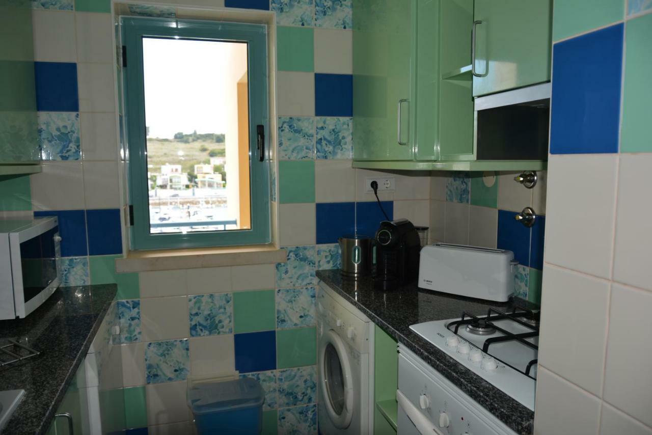 Apartment Stunning With Marina Views Albufeira