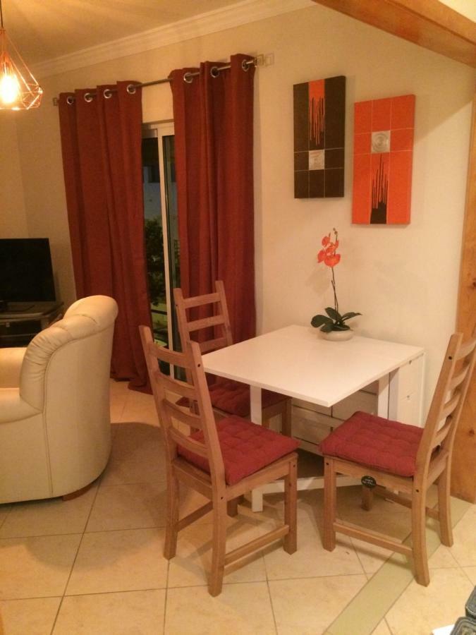 Gomeira Floor Apartment