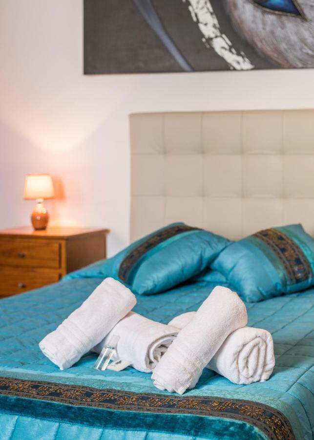 Downtown Guest house *