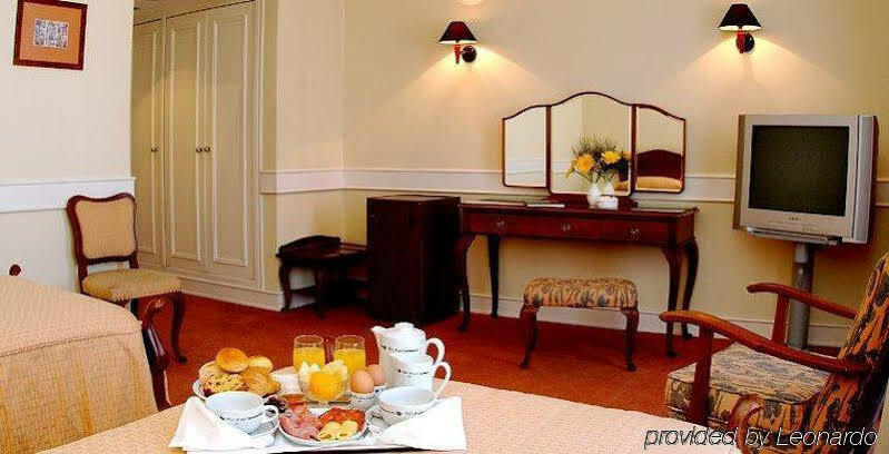Metropole 3*