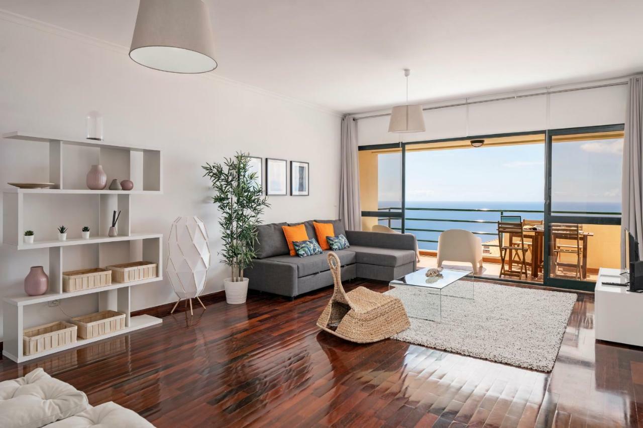 Garajau Ii By An Island Apartment