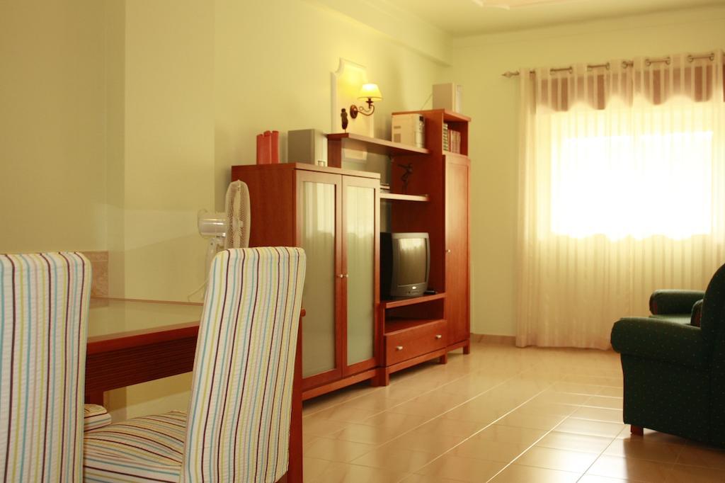 Atlantida Guest house