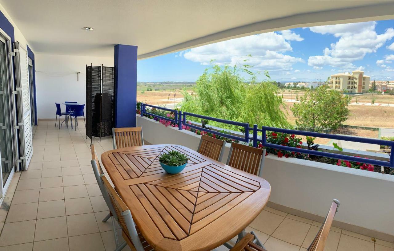 Mediterraneo By The Marina Apartment