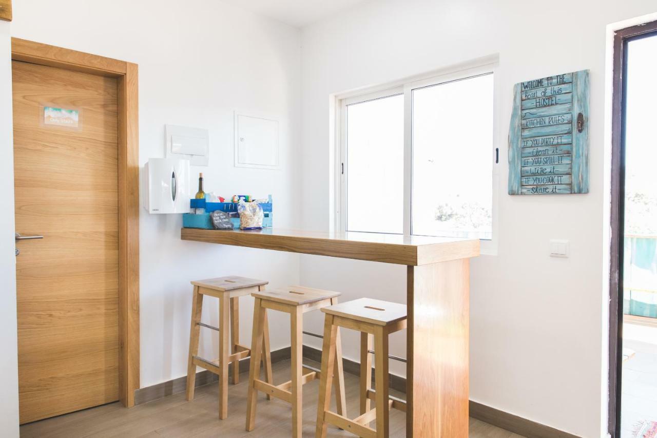 Good Feeling Hostel & Guest House Hostel Raposeira (Faro)