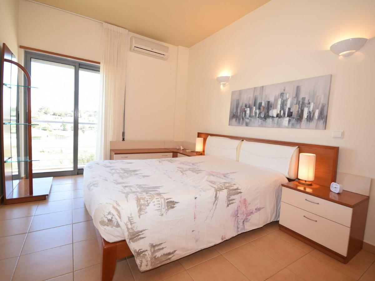 Apartment Elegant In 400 M From The