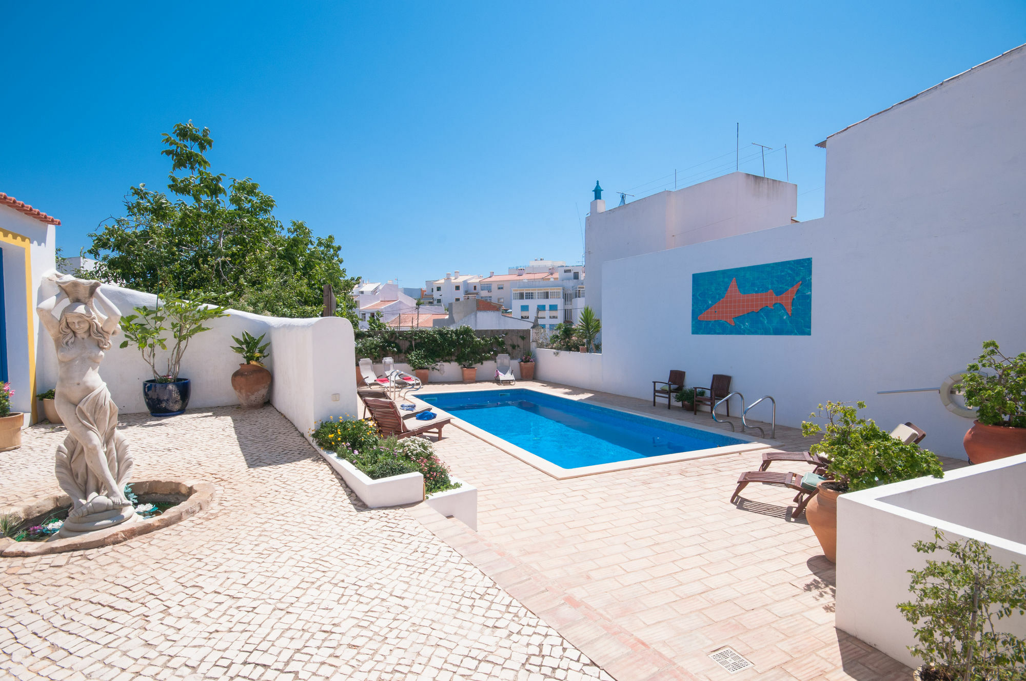 Rio Arade Algarve Manor House Guest house Estombar