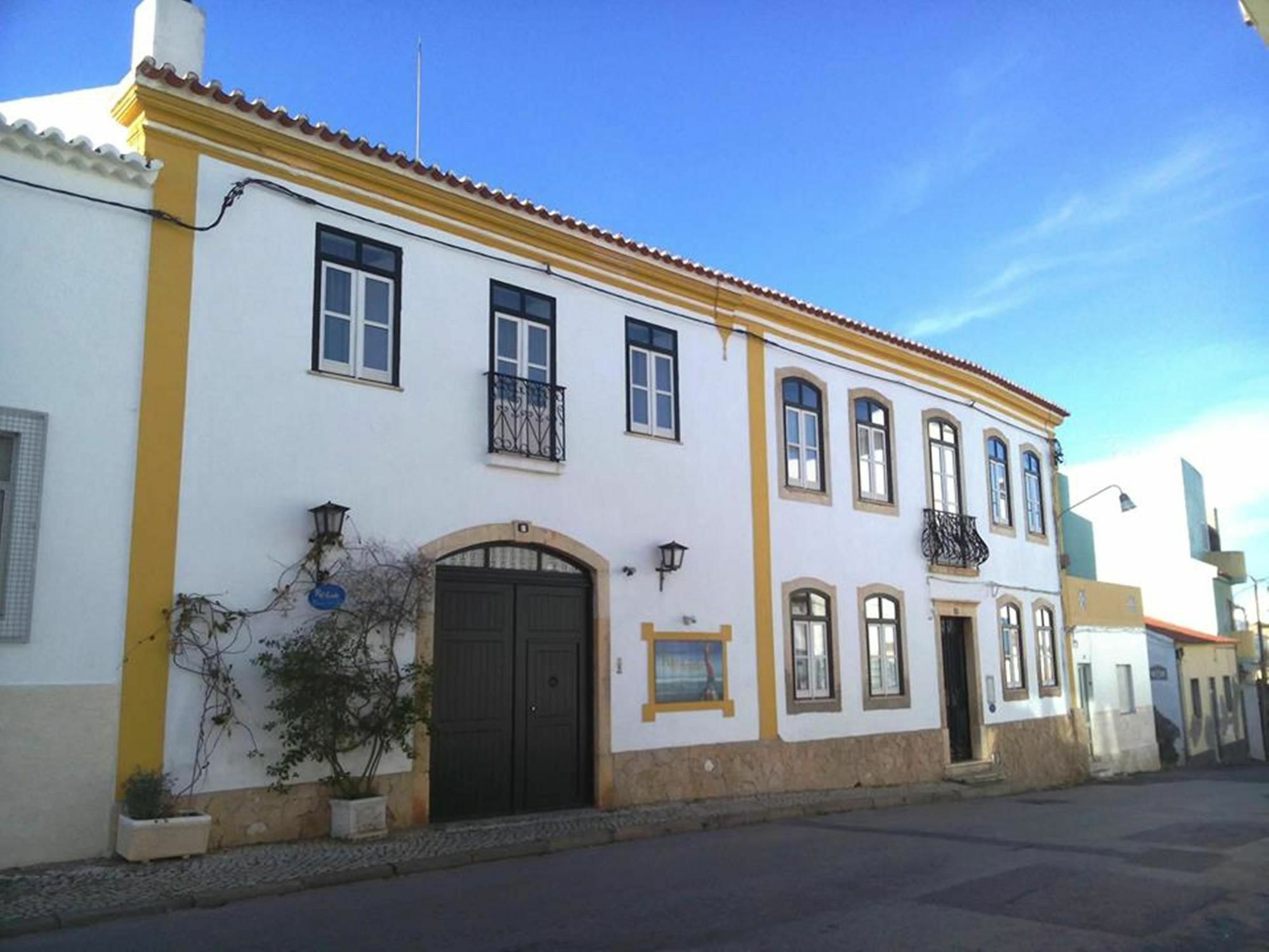 Rio Arade Algarve Manor House Guest house