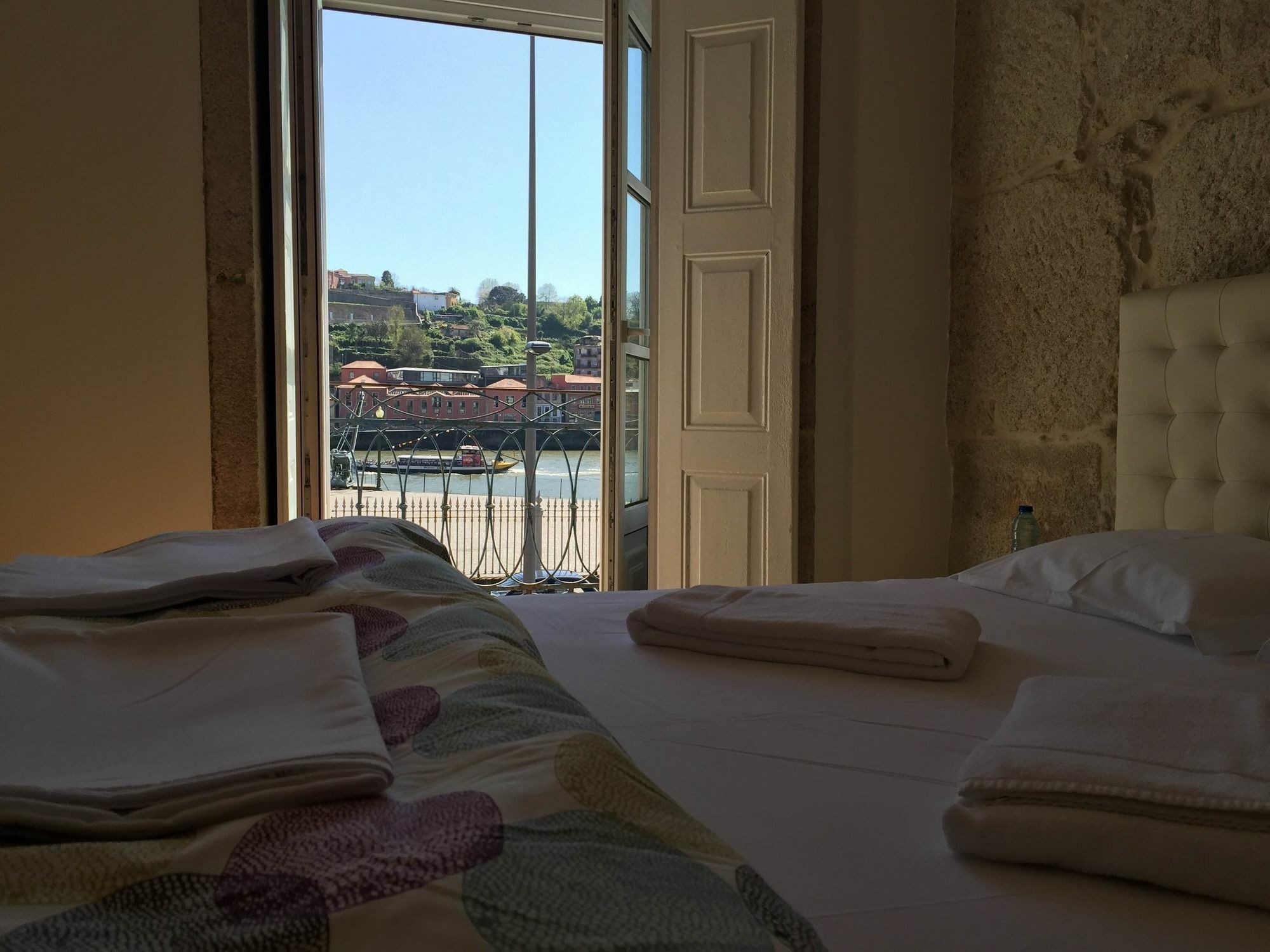 Hostal Happy &