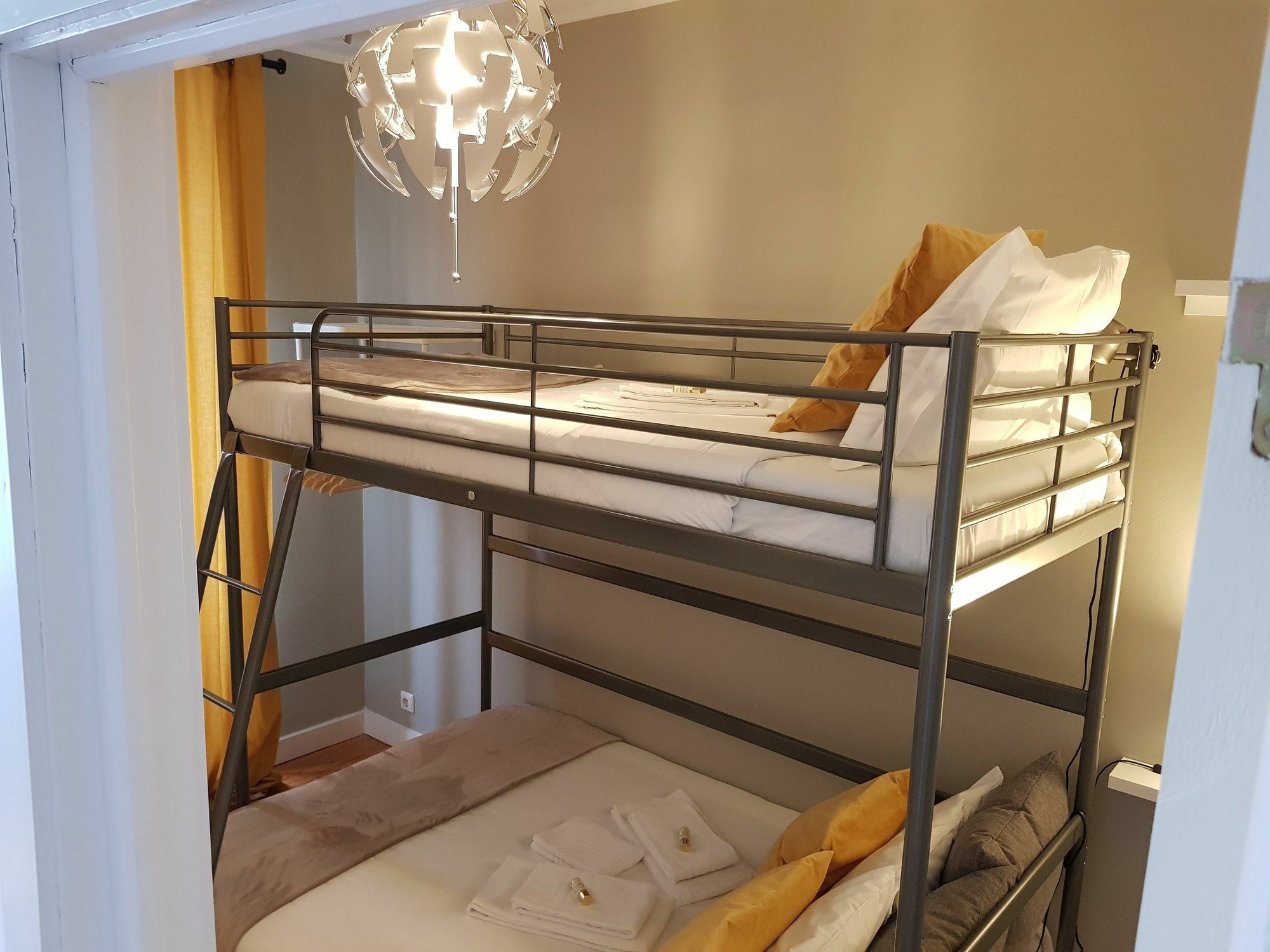 Ap.art Guest house Lisbon