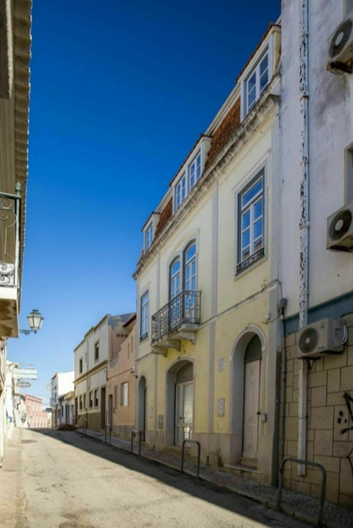 Joaquim Tello Apartment