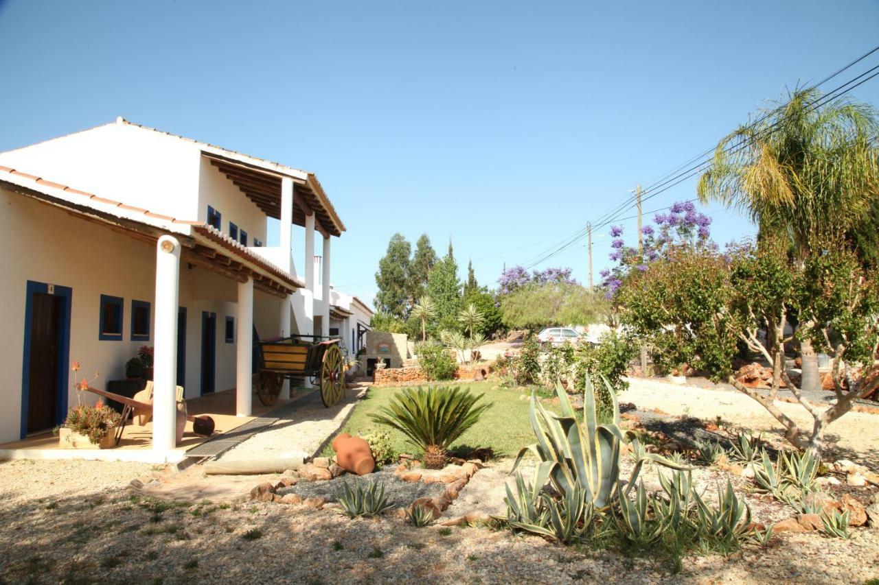 Guest house Quinta Do Rio Country