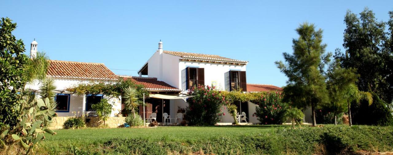 Guest house Quinta Do Rio Country