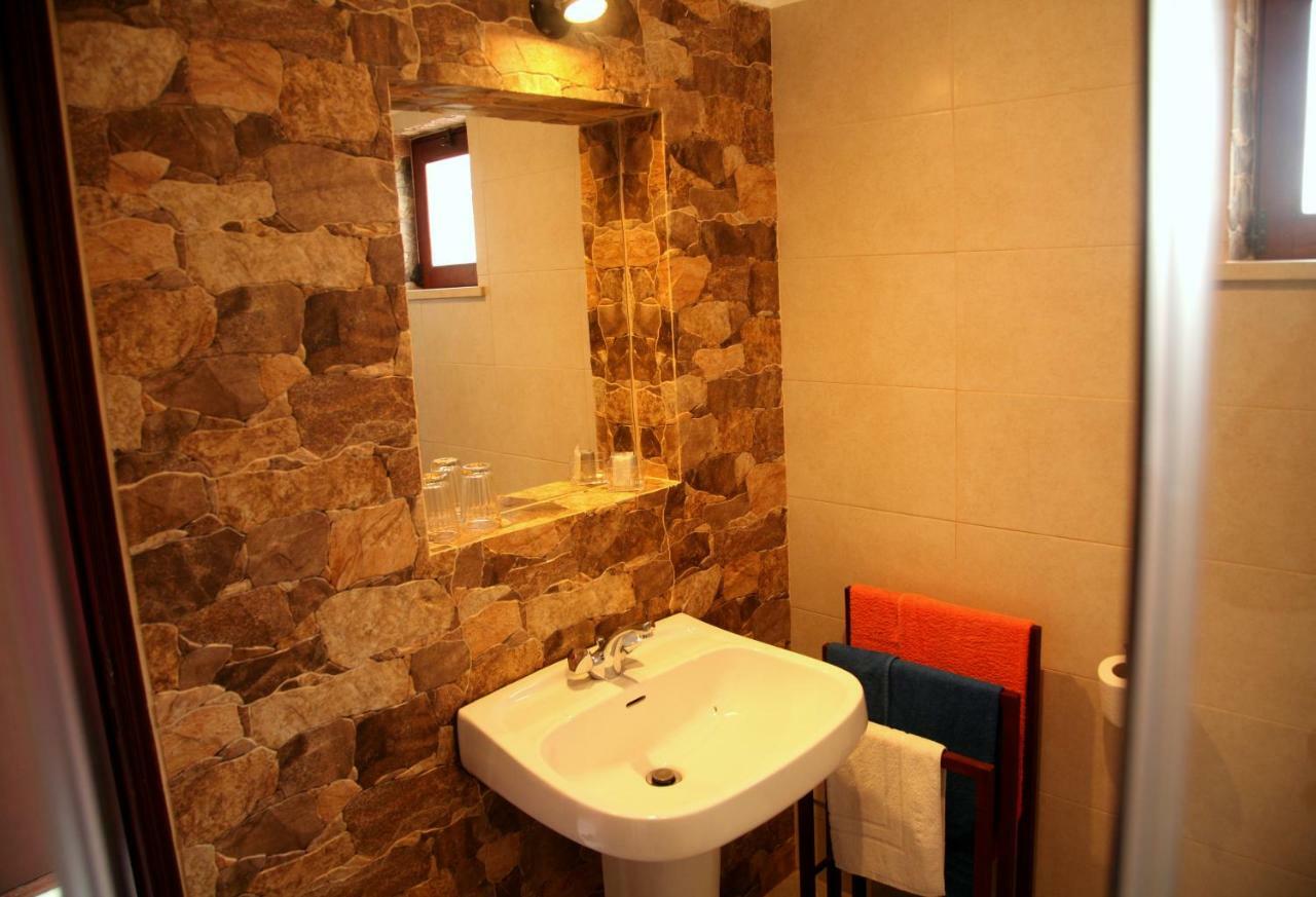 Quinta Do Rio Country