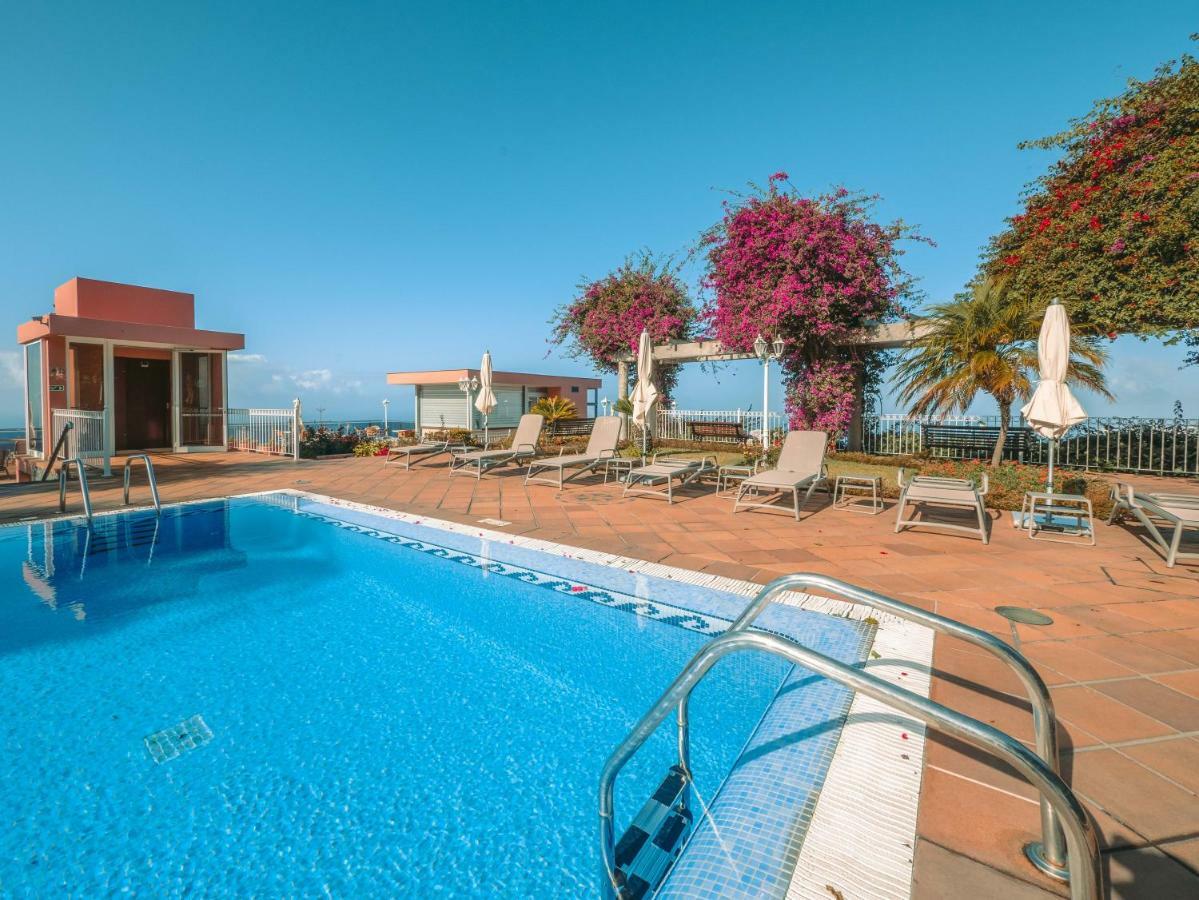 Ocean Gardens Hotel