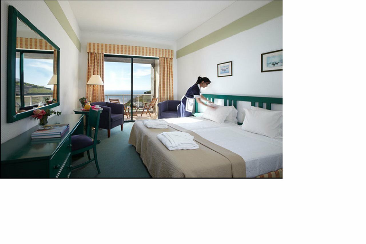 Escola Hotel