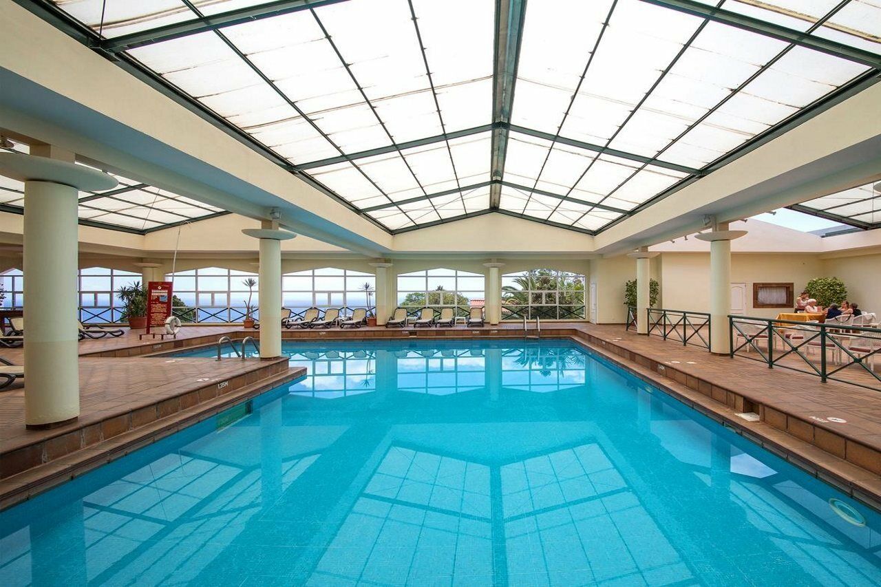 Dom Pedro Garajau Hotel 3*