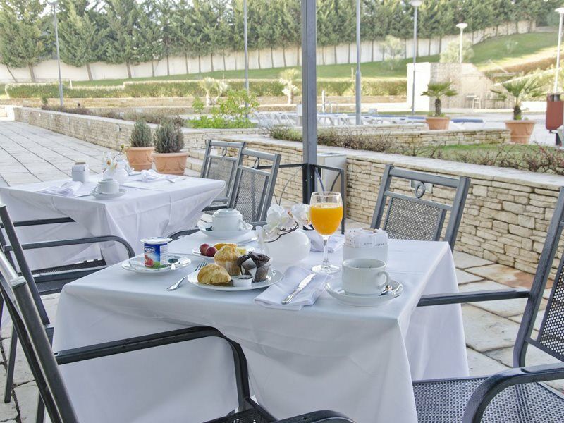 Hotel Vip Executive Santa Iria 4*