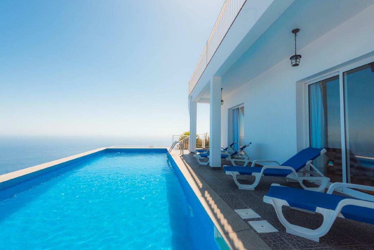 Blue Ocean Villa *