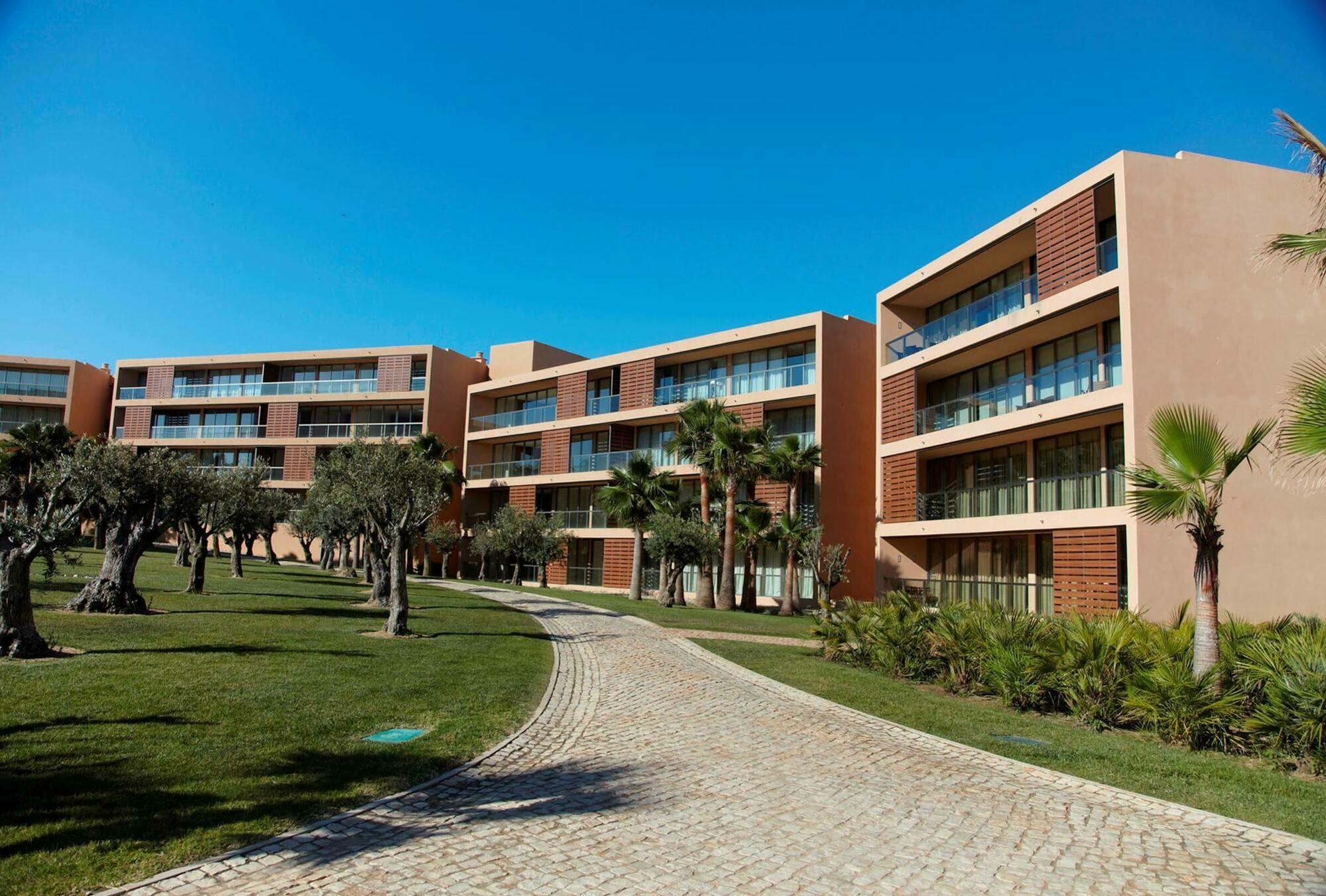 Apartahotel Nau Salgados Lagoas