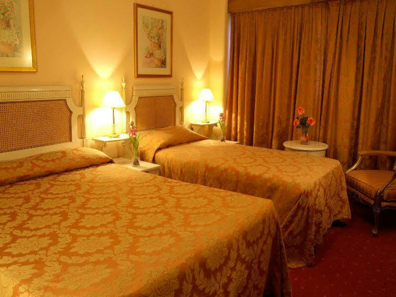Ibis Styles Centro Marques De Pombal