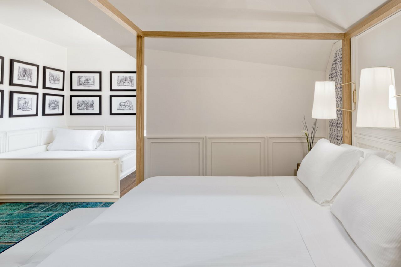 Hotel H10 Duque De Loule 4*