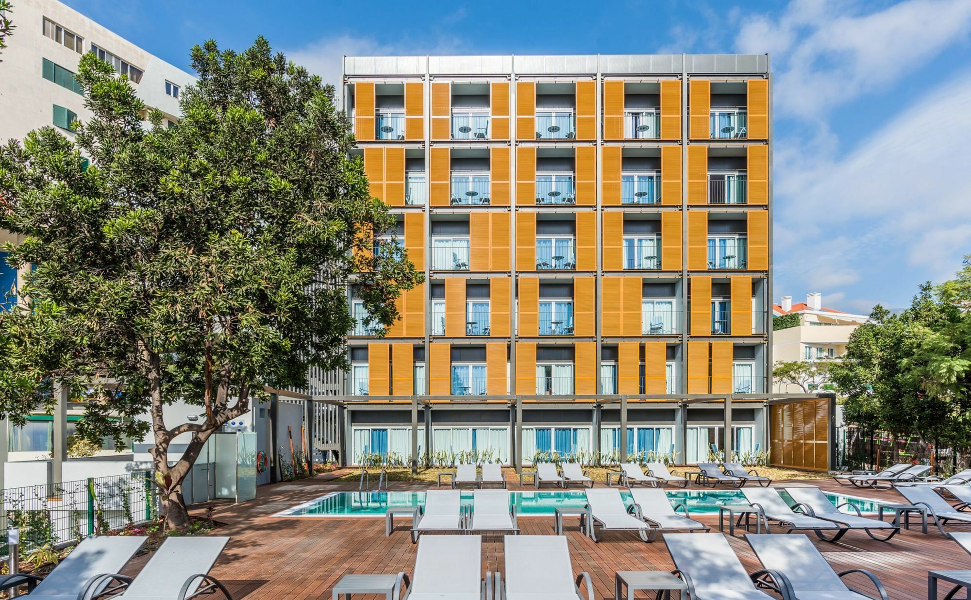 Pestana Casino Aparthotel Funchal (Madeira)