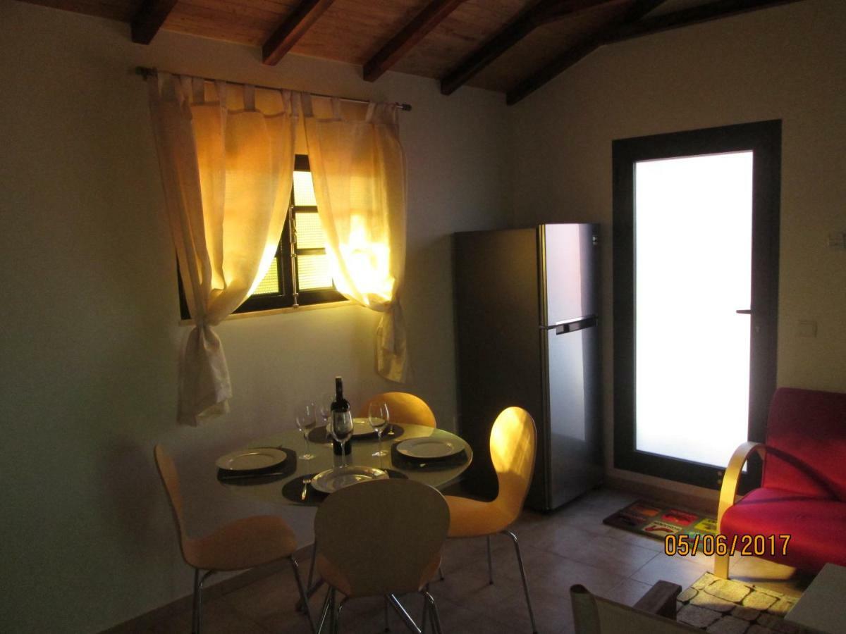 Beachfront House Atalaia