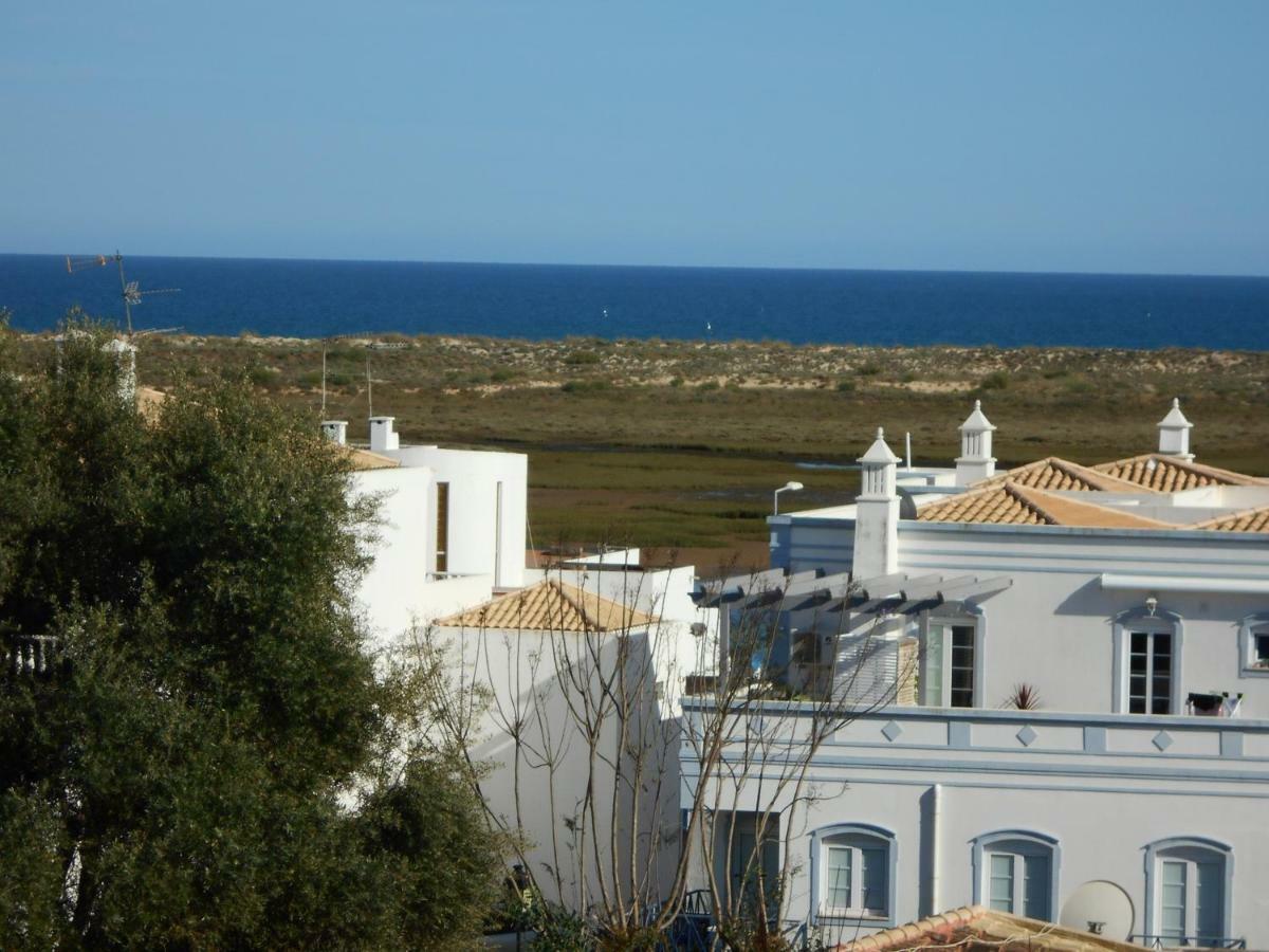 Apartment-terrace And Pool Appartement