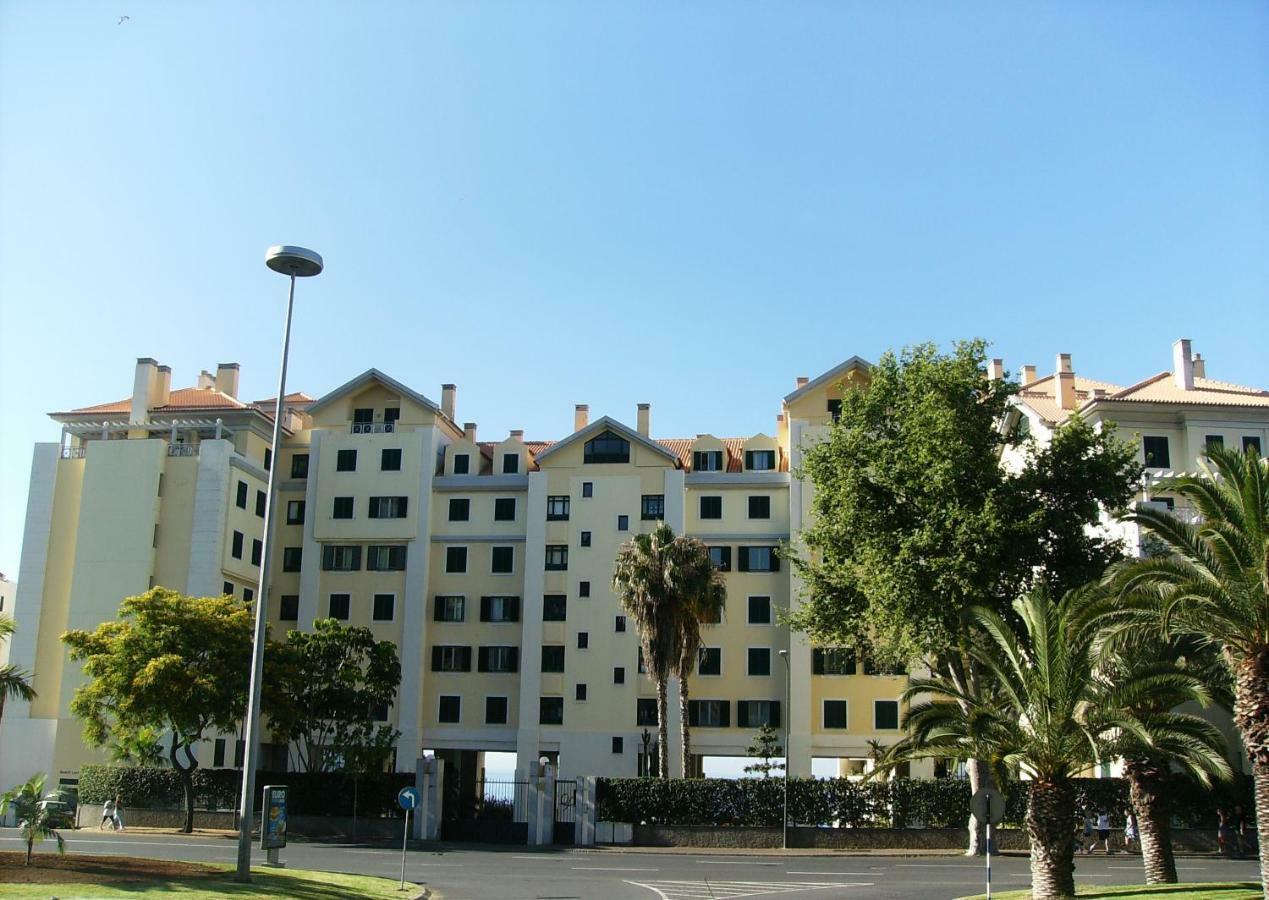Apartment Oceanfront Funchal (Madeira)